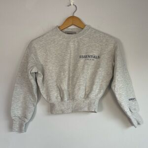 Essentials Fear of God Gray Crewneck Swearshirt Size XS 4/5 Gray‎